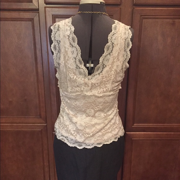 George lace shell - Picture 2 of 4